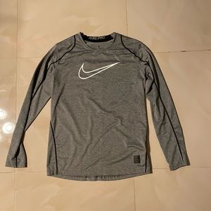 Nike longsleeve kids workout shirt
